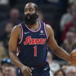 NBA - 詹姆斯-哈登和安东尼-戴维斯的球员提案争议让NBA和体育博彩公司承担起透明度的责任