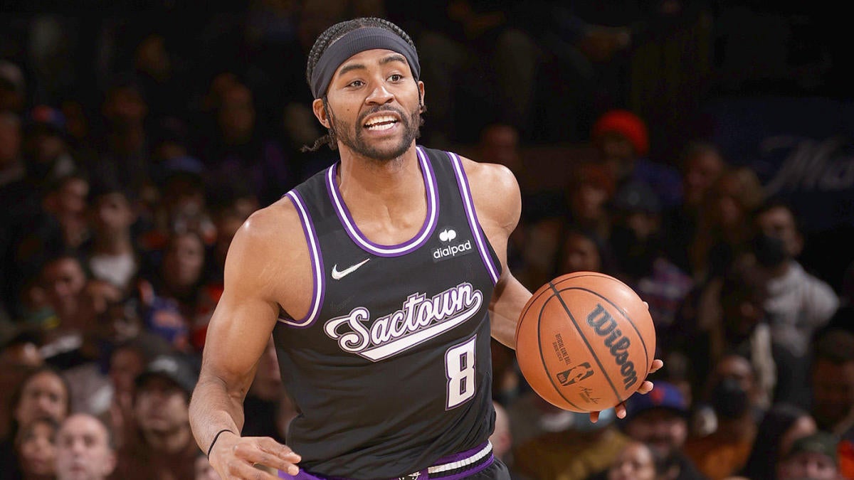 NBA - 据报道，湖人队正在锻炼自由球员莫伊-哈克利斯，球队考虑可能签约以加强深度
