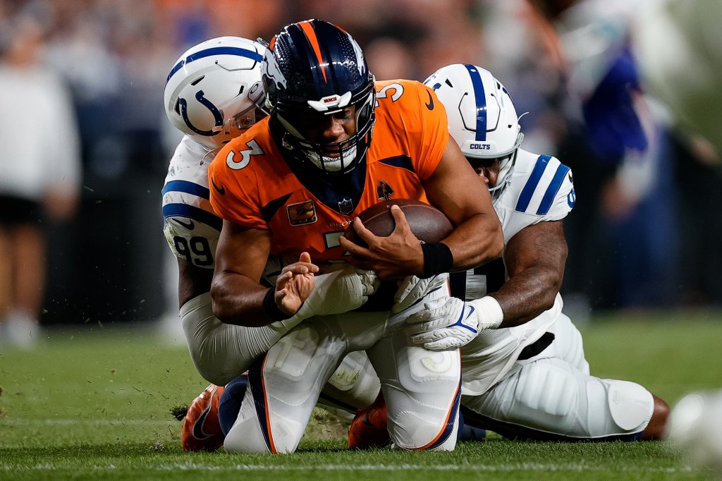 NFL橄榄球 - 丹佛野马对洛杉矶闪电队的赔率、盘口、选择和预测：周一晚间足球第六周