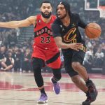 NBA - 加兰因眼伤退出骑士队的首场比赛